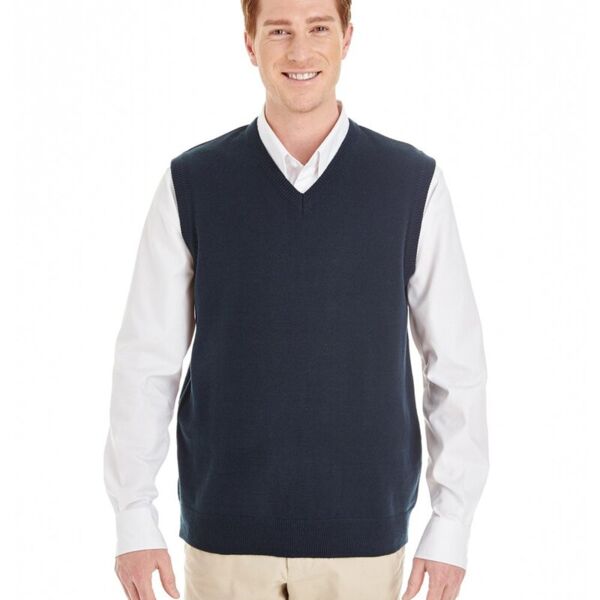 Men's Pilbloc™ V-Neck Sweater Vest Thumbnail